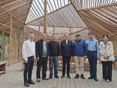 王元勇馆长调研马椅子工坊：肯定非遗创新，祝贺国际奖项